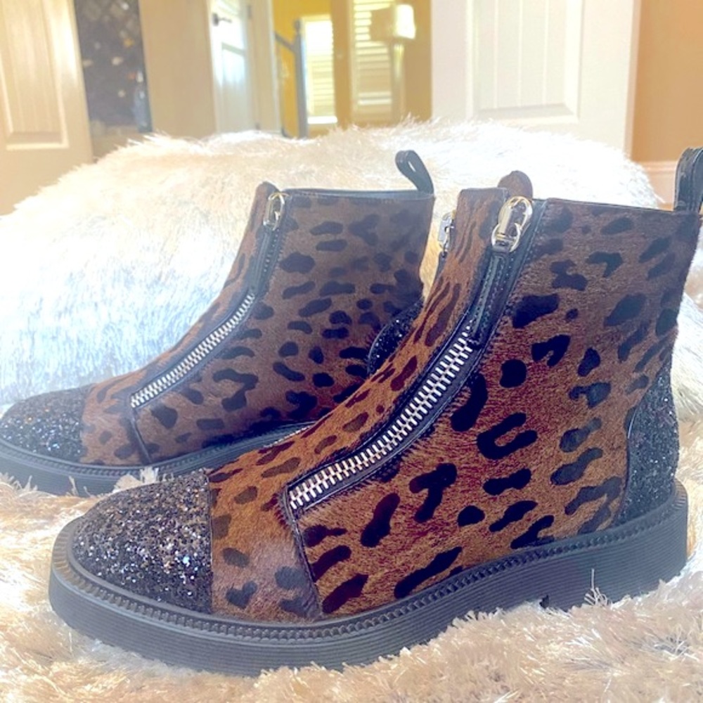 GZ calf hair bootie, dazzling glitter detail!